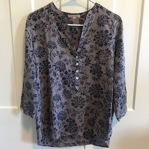 SALE! 3/15$ HOST PICK! 3/4 Sleeves Floral Blouse